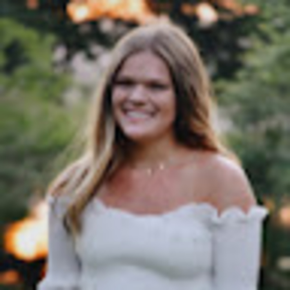 Meet your Posher, Sophia